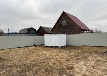 Хозблок в белом цвете в дер. Кичибухино, г. Переславль-Залесский, Ярославская обл. Хозблок в белом цвете в дер. Кичибухино, г. Переславль-Залесский, Ярославская обл.