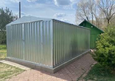 Гараж для автомобиля в дер. Марушкино, р-н Внуково, МО Гараж для автомобиля в дер. Марушкино, р-н Внуково, МО