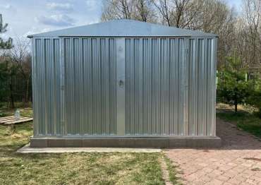 Гараж с двускатной крышей в дер. Марушкино, р-н Внуково, МО