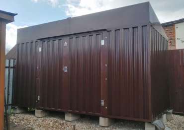 Хозблок в шоколадном цвете в пос. Первомайский, г.о. Истра, МО Хозблок в шоколадном цвете в пос. Первомайский, г.о. Истра, МО