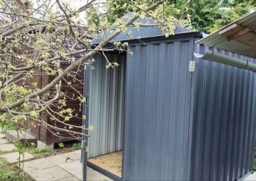 Хозблок для вещей в дер. Чепчиха, Солнечногорский р-н, МО Хозблок для вещей в дер. Чепчиха, Солнечногорский р-н, МО