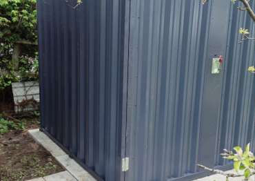 Хозблок в графитовом цвете в дер. Чепчиха, Солнечногорский р-н, МО Хозблок в графитовом цвете в дер. Чепчиха, Солнечногорский р-н, МО