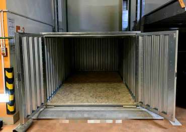 Хозблок нестандартных размеров для заказчицы в Клаус паркинг Хозблок нестандартных размеров для заказчицы в Клаус паркинг