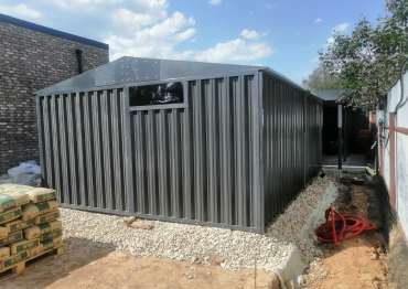 Хозблок с двускатной крышей в дер. Михайловка, г.о. Истра, МО Хозблок с двускатной крышей в дер. Михайловка, г.о. Истра, МО