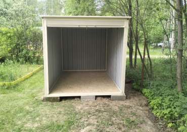 Вместительный хозблок в с. Калеево, Волоколамский р-н, МО Вместительный хозблок в с. Калеево, Волоколамский р-н, МО