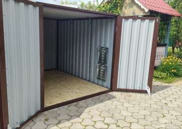 Вместительный гараж в дер. Антропово, г.о. Чехов, МО Вместительный гараж в дер. Антропово, г.о. Чехов, МО