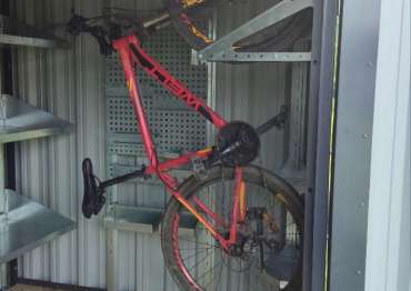 Вместительный хозблок в дер. Марьино, Солнечногорский р-н, МО Вместительный хозблок в дер. Марьино, Солнечногорский р-н, МО