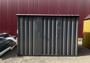 Хозблок с плоской крышей в СНТ Дубки, пос. Газопровод, р-н Коммунарка, г. Москва Хозблок с плоской крышей в СНТ Дубки, пос. Газопровод, р-н Коммунарка, г. Москва