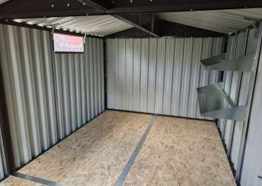 Вместительный хозблок в дер. Нижняя Пурловка, г. о. Серебряные пруды, МО Вместительный хозблок в дер. Нижняя Пурловка, г. о. Серебряные пруды, МО