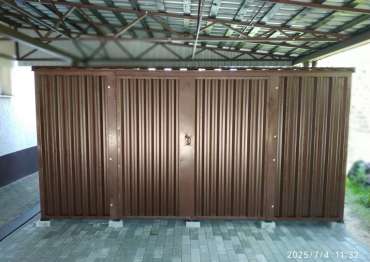 Хозблок в шоколадном цвете в респ. Беларусь Хозблок в шоколадном цвете в респ. Беларусь