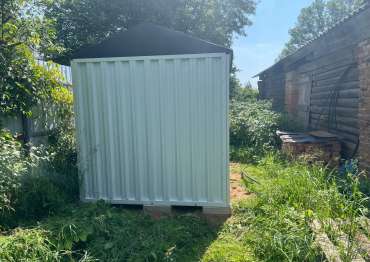 Хозблок в двойной расцветке в дер. Коленово, Ростовский м.о, Ярославская обл. Хозблок в двойной расцветке в дер. Коленово, Ростовский м.о, Ярославская обл.