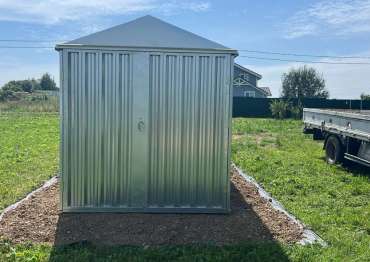 Хозблок в цинковом цвете в дер. Борихино, г.о. Клин, МО Хозблок в цинковом цвете в дер. Борихино, г.о. Клин, МО