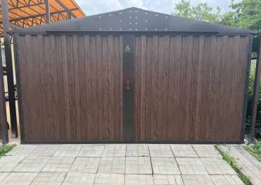 Вместительный автомобильный гараж в СНТ Химик-1 г. Домодедово, МО