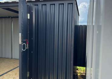 Хозблок с плоской крышей в дер. Запрудное, Раменский г.о, МО Хозблок с плоской крышей в дер. Запрудное, Раменский г.о, МО