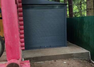 Хозблок для садовой техники, инвентаря и велосипедов в дер. Глебово, Сергиево-Посадский р-н, МО Хозблок для садовой техники, инвентаря и велосипедов в дер. Глебово, Сергиево-Посадский р-н, МО