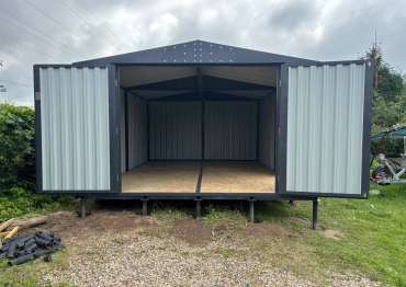 Просторный гараж в СНТ Электроника, Волоколамский г.о, МО Просторный гараж в СНТ Электроника, Волоколамский г.о, МО