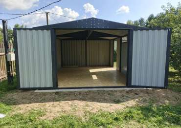 Удобный автомобильный гараж в дер. Пекуново, Кирмский м.о, Тверская обл. Удобный автомобильный гараж в дер. Пекуново, Кирмский м.о, Тверская обл.