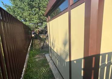 Яркий премиум хозблок в дер. Кривоносово, Малоярославецкий р-н, Калужская обл. Яркий премиум хозблок в дер. Кривоносово, Малоярославецкий р-н, Калужская обл.