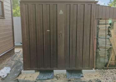 Хозблок в шоколадном цвете в дер. Кромино, Наро-Фоминский р-н, МО Хозблок в шоколадном цвете в дер. Кромино, Наро-Фоминский р-н, МО