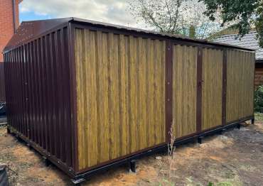 Необычный хозблок в интересной расцветке в мкрн. Салтыковка, г.о. Балашиха, МО