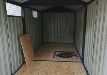 Хозблок с двускатной крышей в дер. Писково, мун.окр Истра, МО