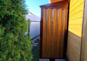 Две дровницы с рольставнями в дер. Сокольниково, г.о. Домодедово, МО