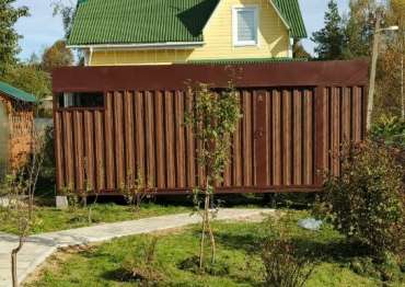 Хозблок в расцветке "под дерево" в дер. Малинки, Сергиево-Посадский г.о, МО