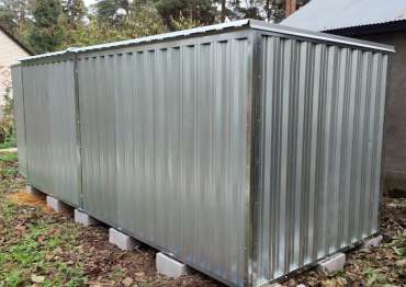 Хозблок с плоской крышей в пгт. Быково, Раменский г.о, МО