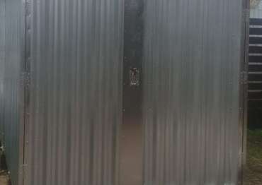 Хозблок для хозяйственных вещей в дер. Черусти, мун.окр. Шатура, МО