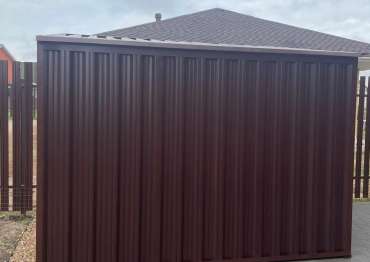 Хозблок в шоколадном цвете в дер. Бутырки, с.п. Гребцево, Калужская обл.