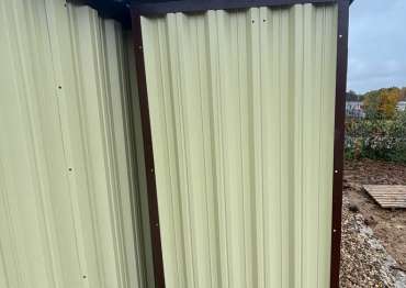 Прочная дровница в с. Леоново, г.о. Истра, МО