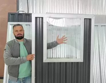Окна в блок контейнерах СКОГГИ Окна в блок контейнерах СКОГГИ
