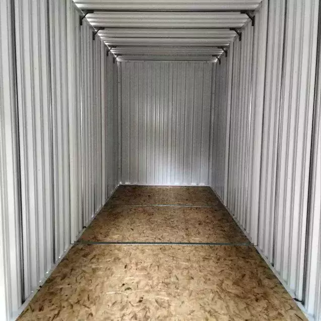 Белый контейнер для укрытия оборудования для заказчика на выставке ВДНХ, г. Москва 