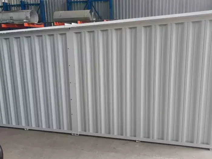Белоснежный блок-контейнер нестандартного размера в г. Тюмень
