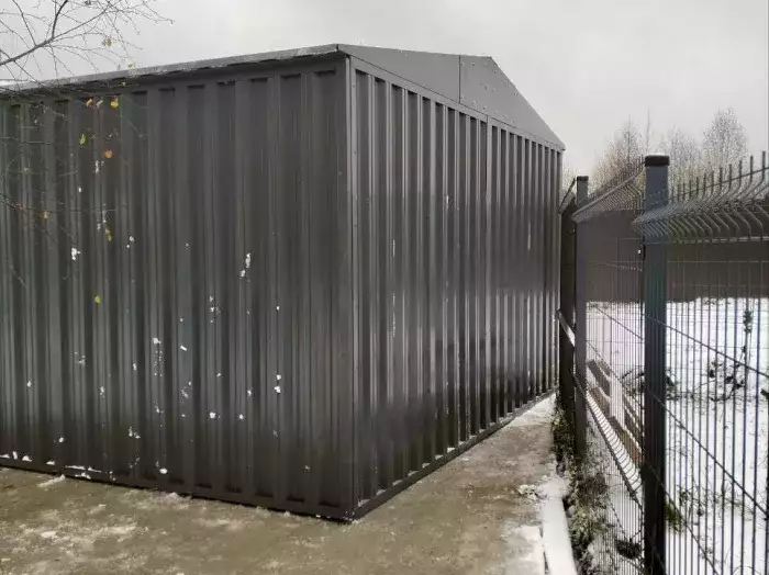 Два 6-метровых контейнера для хранения детского транспорта в центр ...