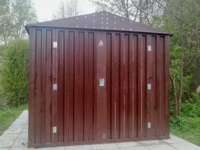 Стильный гараж для снегохода в шоколадном цвете в дер. Протасово, Ступинский р-н, МО