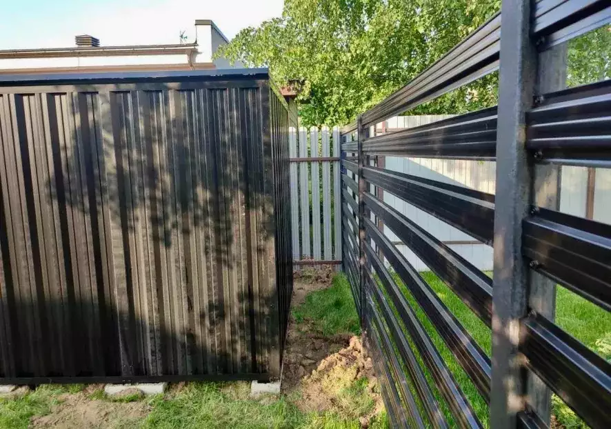 Контейнер для хранения инвентаря в с. Петровское, Истринский ГО