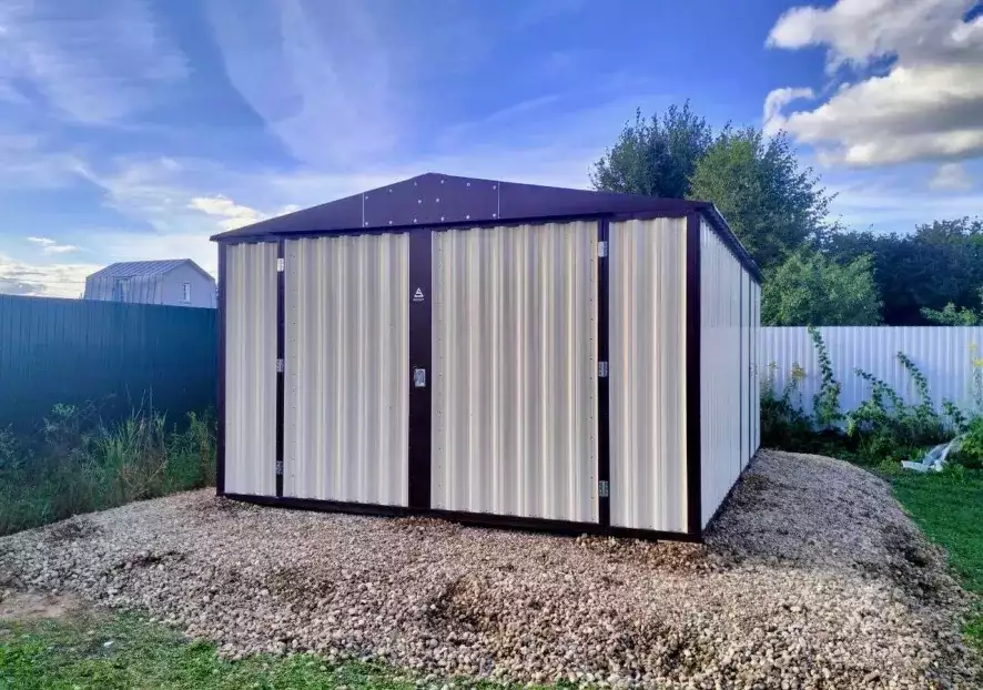 Гараж под мастерскую в двойной расцветке для заказчика в СНТ Литейщик, г.о. Дмитровский, МО