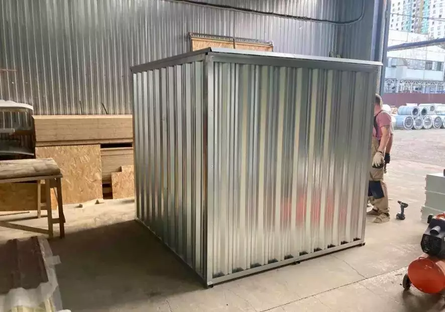 Вместительный хозблок для хранения, купленный на OZON в КП Ле-Вилль, Ярославская область