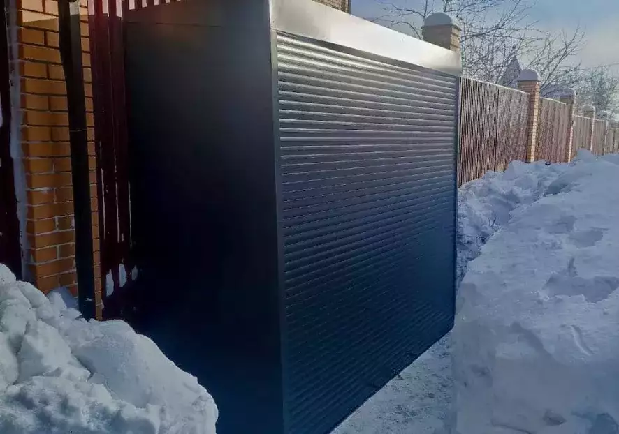 Современный шкаф для хранения вещей в графитовом цвете в с. Онуфриево, г.о. Истра, МО