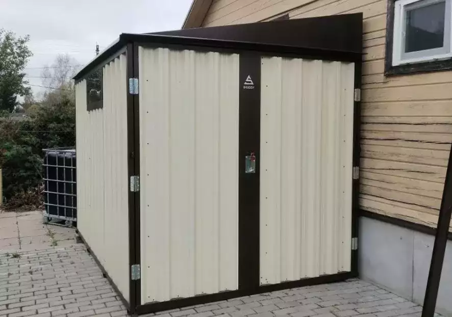 Гараж для квадроцикла в пос. Пролетарский, г.о. Серпухов, МО