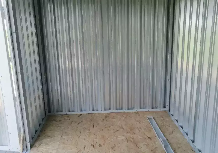 Хозблок для хозяйственных принадлежностей в дер. Тетерино, Можайский г.о, МО