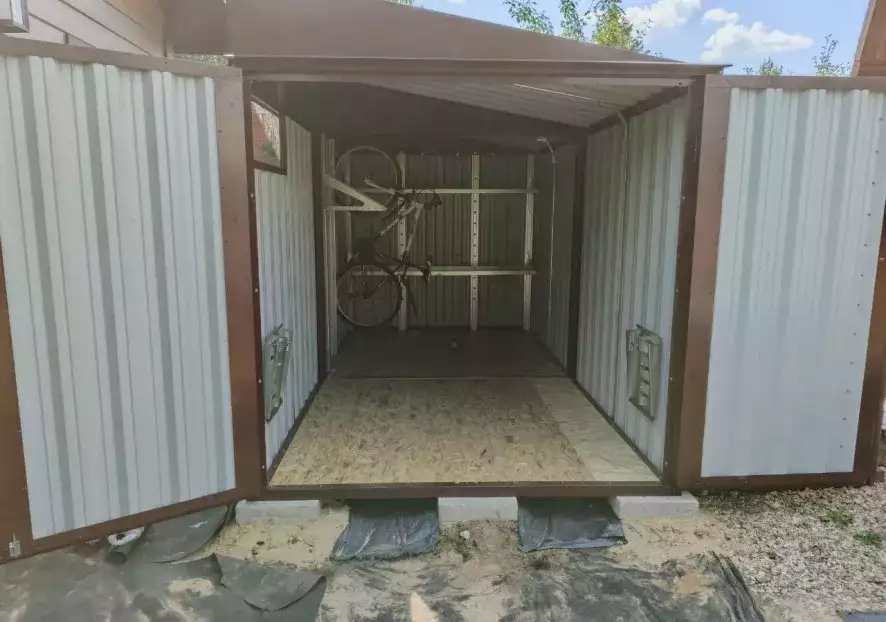 Хозблок для садовой техники и велосипедов в дер. Кромино, Наро-Фоминский р-н, МО