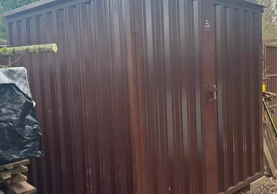 Хозблок для хранения топлива в СНТ Связист, Волоколамский р-н, МО