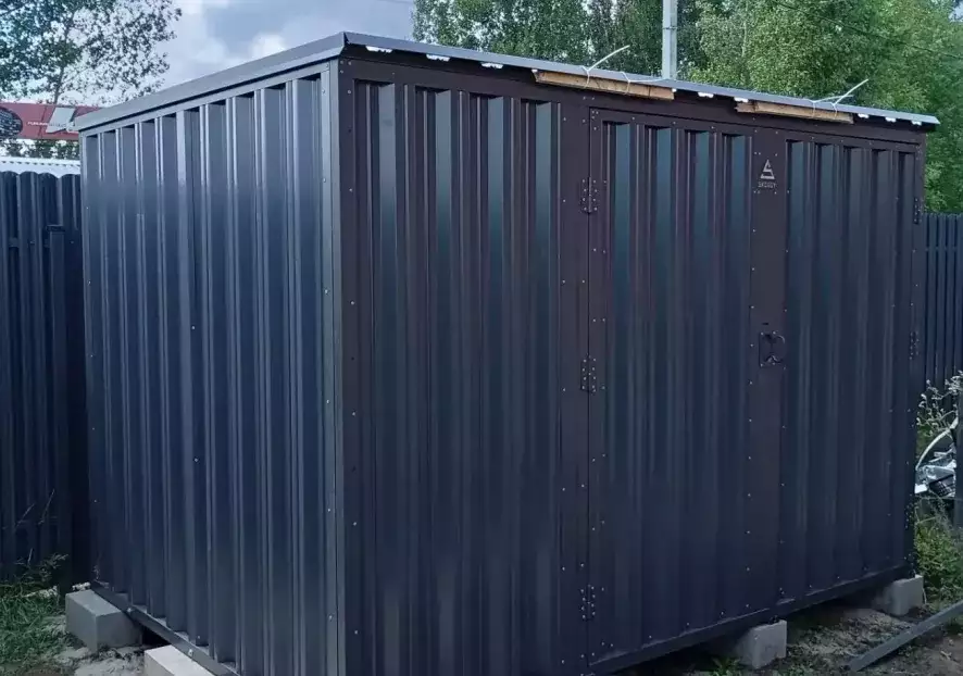 Хозблок SKOGGY с плоской крышей