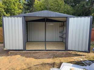 Гараж для мототехники и хозяйственных нужд в графитовом цвете в СТ Микробиология, Рузский г.о, МО