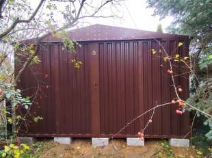 Хозблок для садовой техники и инвентаря в шоколадном цвете в дер. Кошерово, Раменский р-н, МО