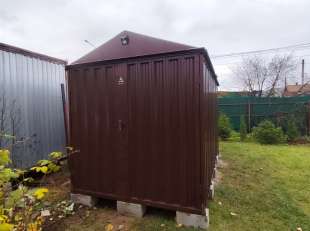 Гараж для мотоцикла в шоколадном цвете в дер. Староселье, Новомосковский адм.окр, МО