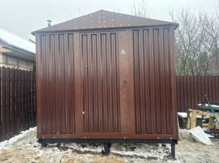 Хозблок для велосипедов, инструментов и автомобильных шин в шоколадном цвете в дер. Постниково, Новомосковский адм.окр, МО