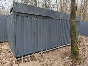 Хозблок для хозяйственных вещей в графитовом цвете в дер. Грибки, г.о. Мытищи, МО